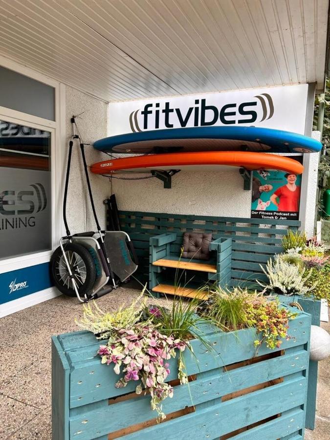 fitvibes mit Fitnessstudio & Sauna - B&B