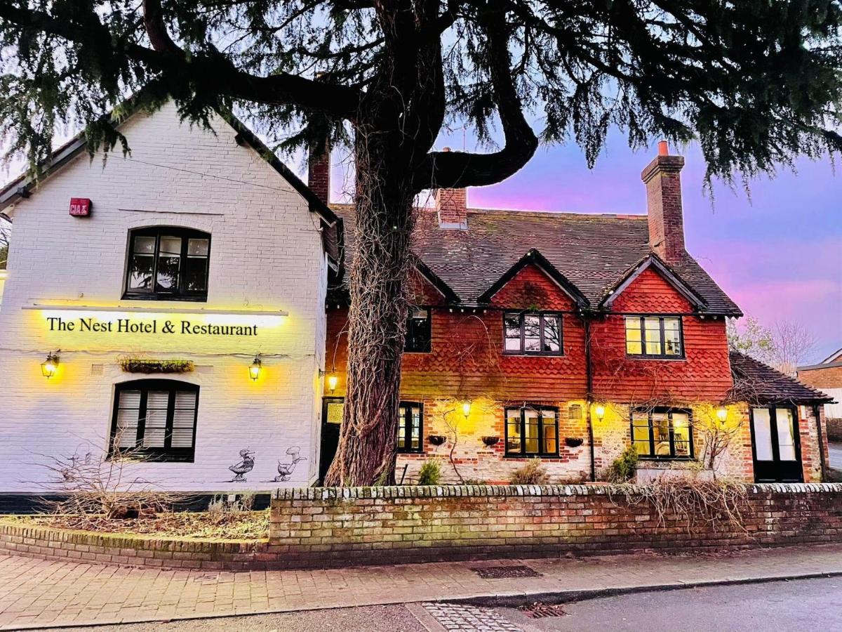 The Nest Hotel & Restaurant - B&B Petersfield
