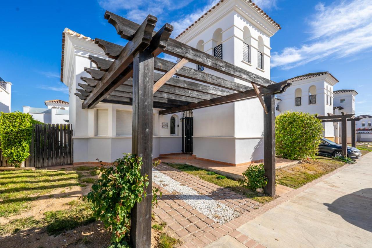 Villa Macca - Azure Property Rentals - Ferienwohnung Roldán