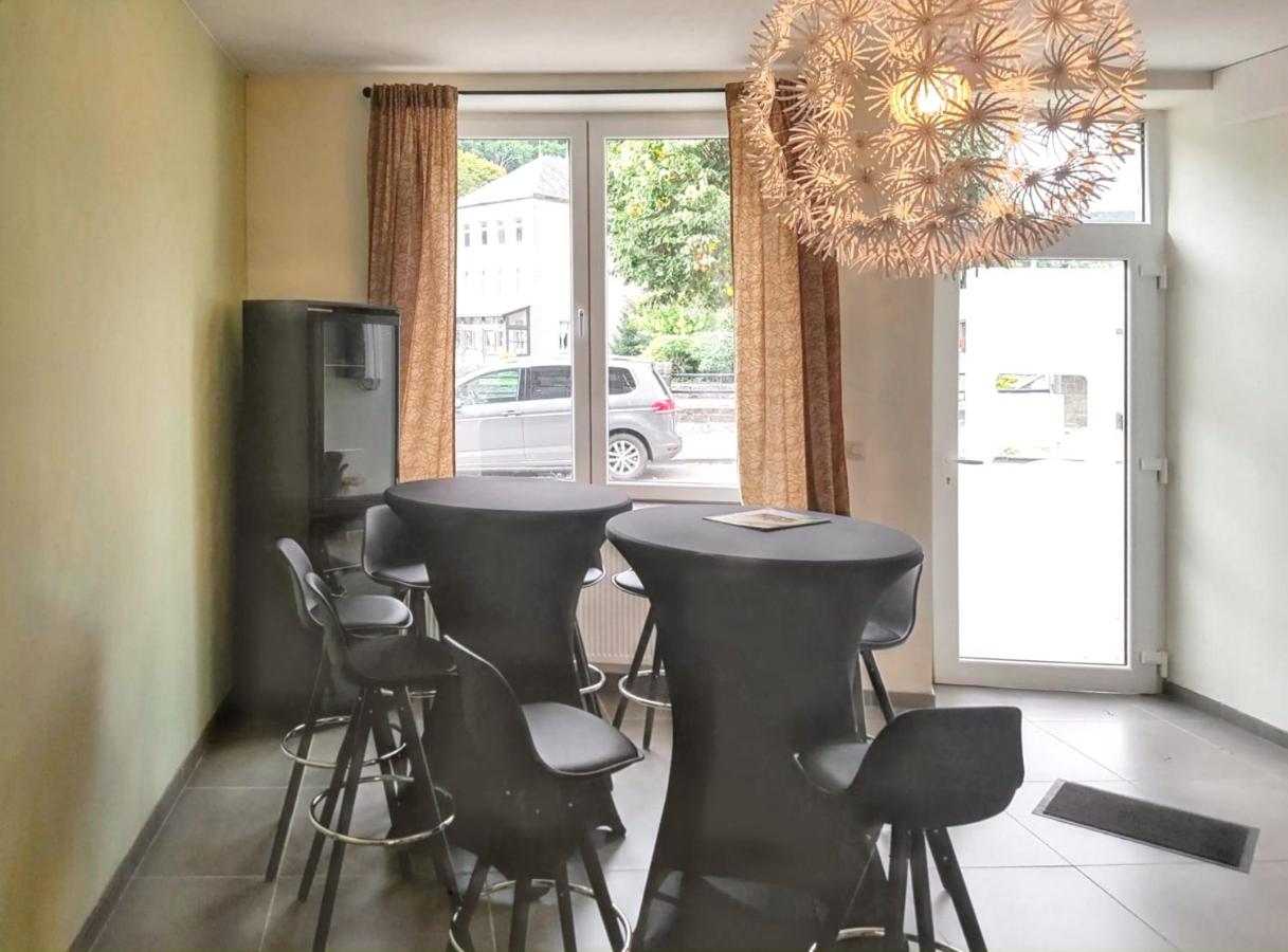 House with Sauna near center - 200 m² - B&B La Roche-en-Ardenne