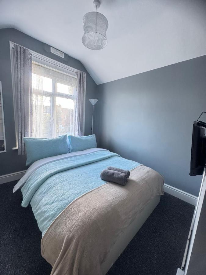 Double Room with Shared Bathroom