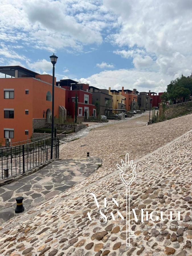 Elegant 3BR Condo 5 Star Amenities near Centro - Ferienwohnung San Miguel de Allende