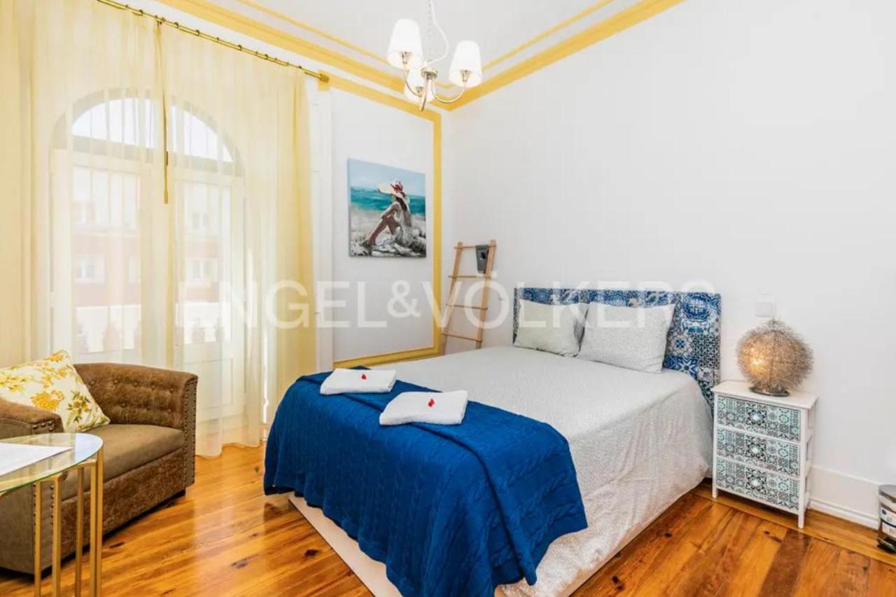 Queen Room with Balcony
