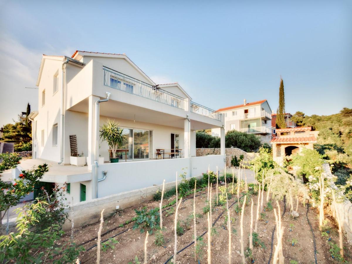 Fluctus Apartments - B&B
