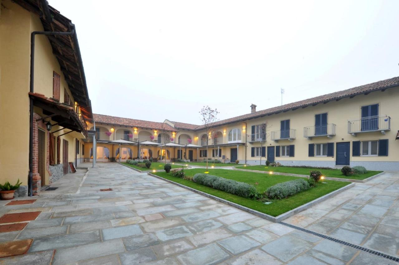 Agriturismo Cascina Varìe - B&B Castagnito