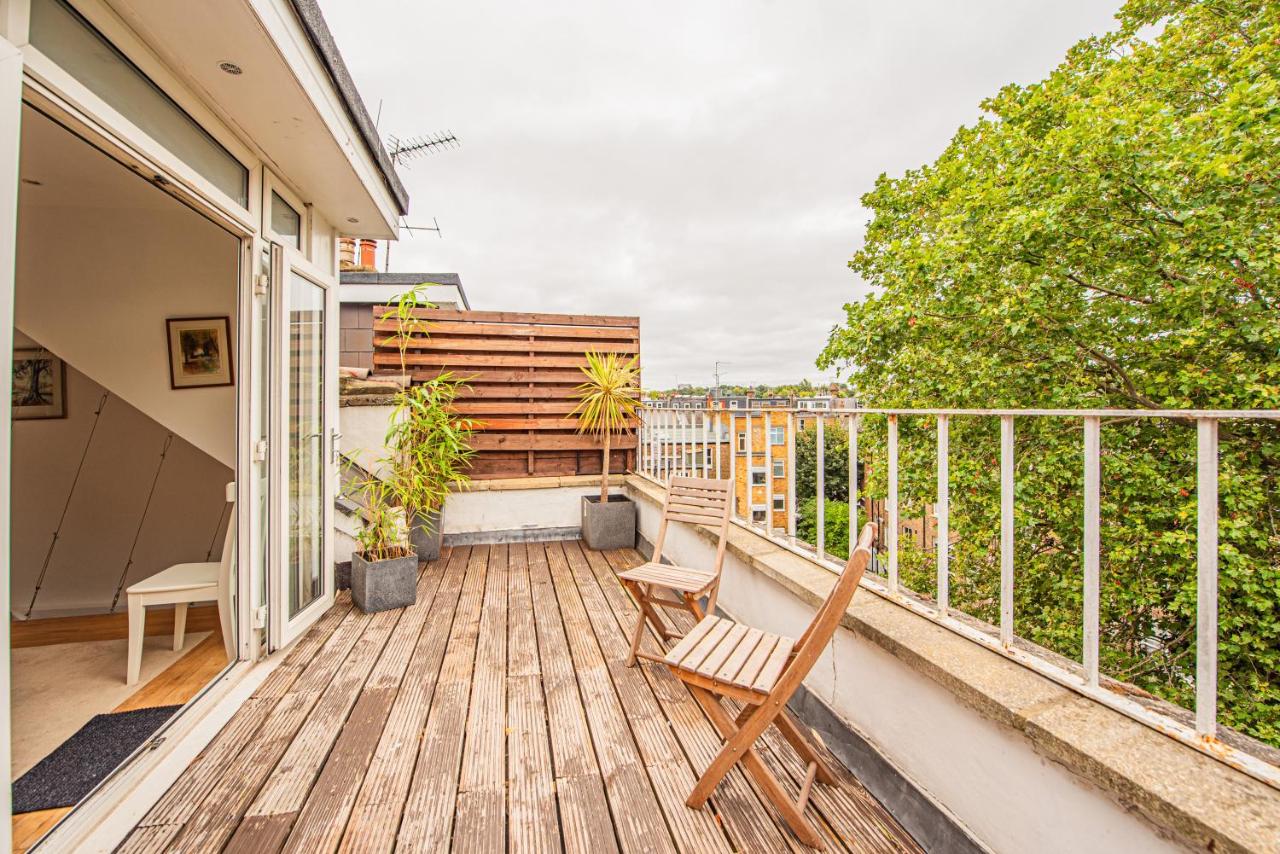 Stylish Flat near Kensington with Spacious Balcony - B&B London