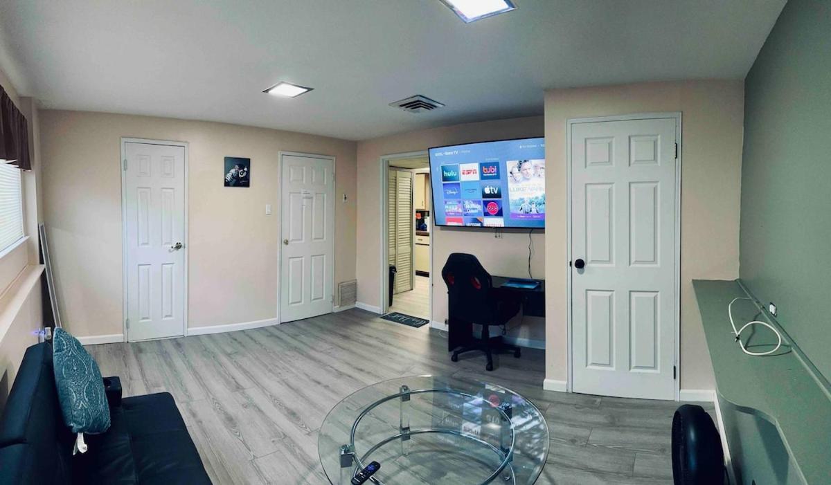 Completely private big apartment - B&B