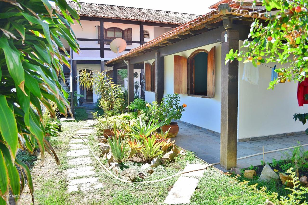 Noemia Brazil Cama e Café - B&B