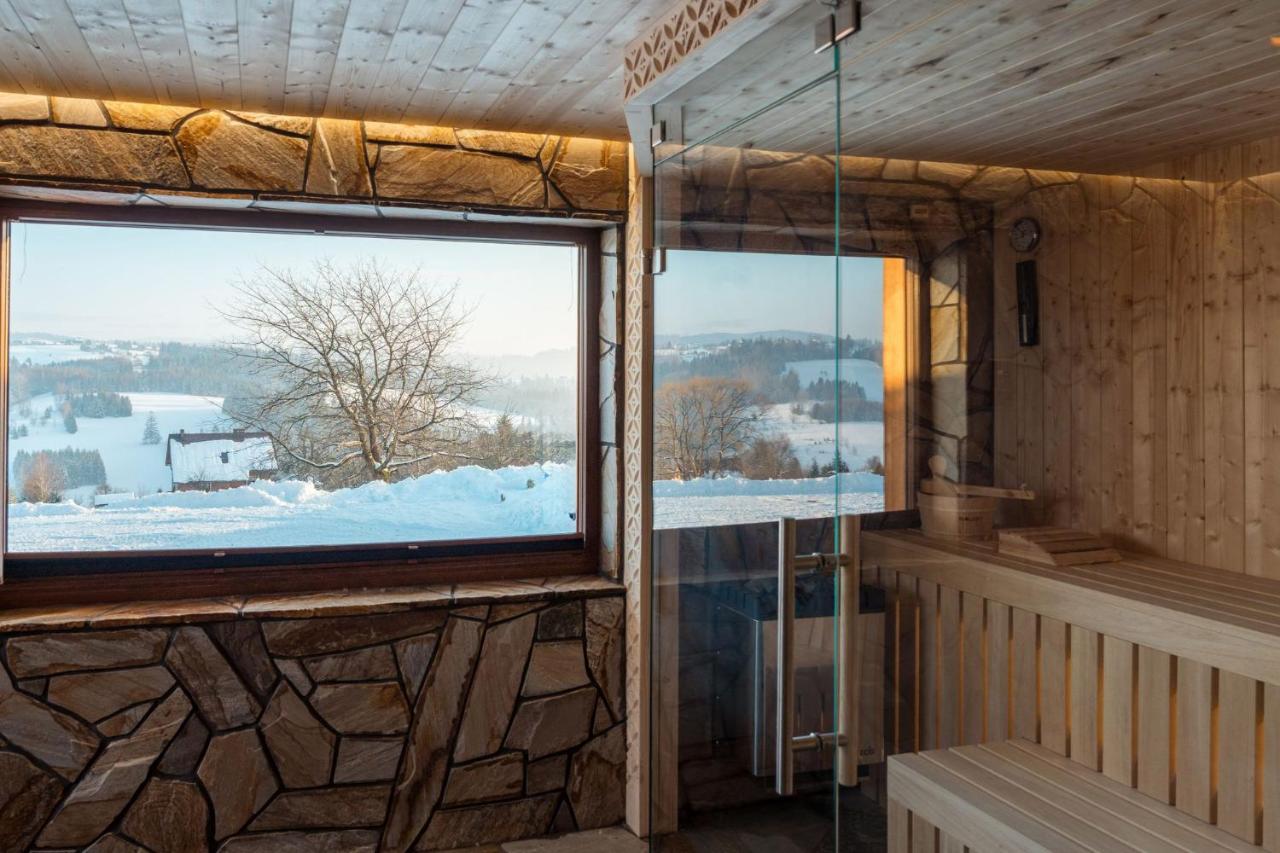 Kasztanowe Zacisze - B&B