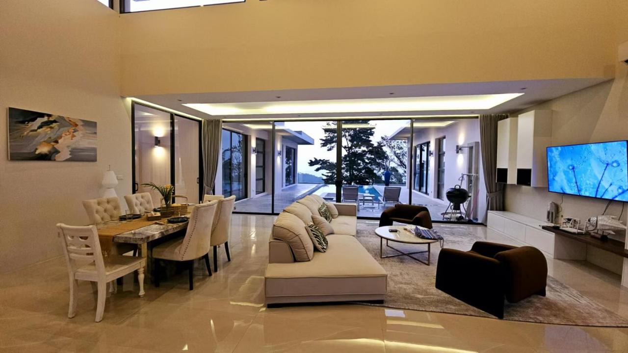Standard Villa