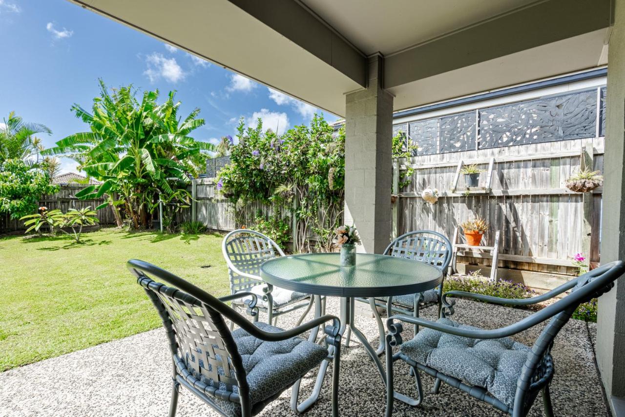 Entire house near North Lakes, Brisbane, Australia - Chambres d'hôtes Girvan