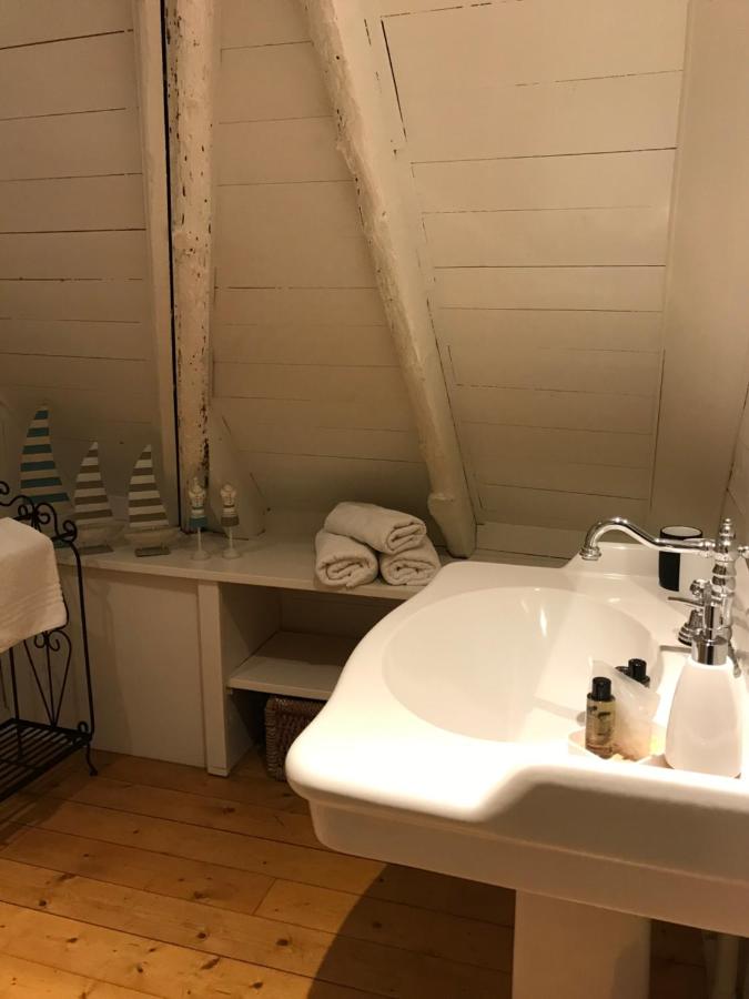 Suite mit Poolblick