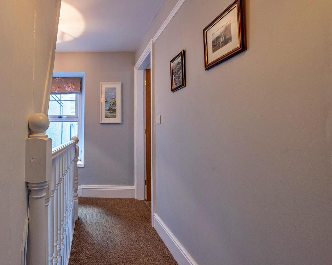 Finest Retreats - Penmaen House - B&B Trefor