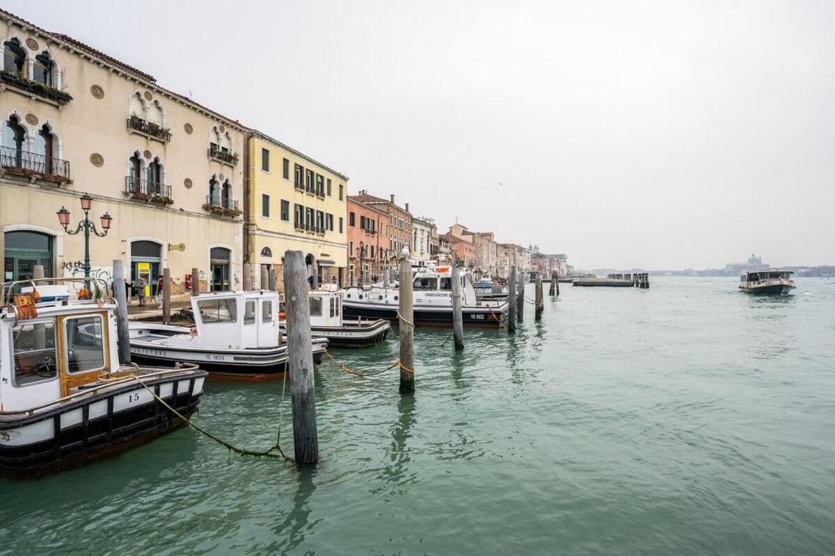 Charming apartment in Zattere - Ferienwohnung Venedig