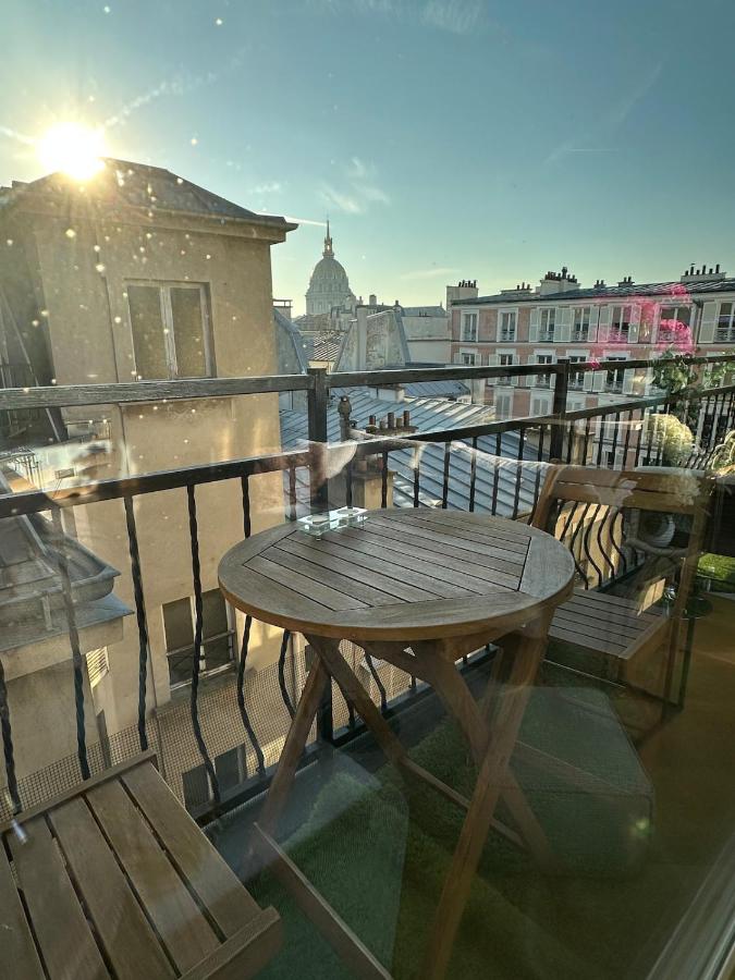 Beautiful apartment terrace Invalides and fireplace - B&B