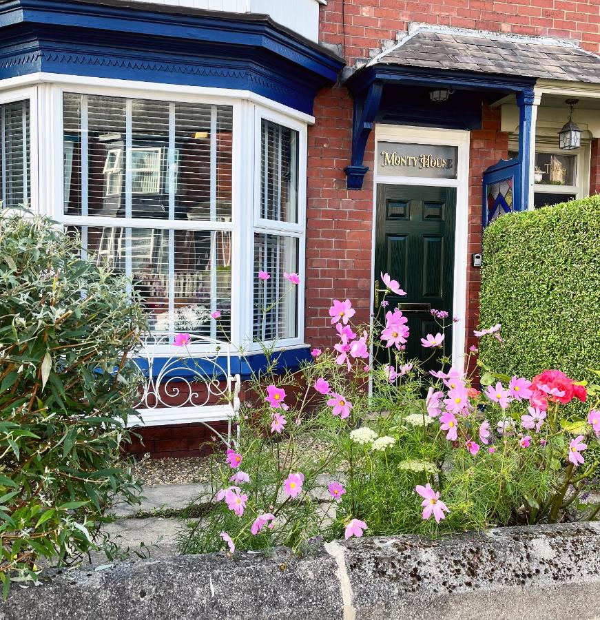 Monty House Saltburn by the Sea - Chambres d’hôtes Saltburn-by-the-Sea