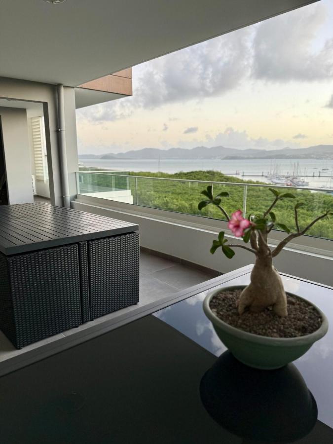 Appartement design, vue marina - B&B