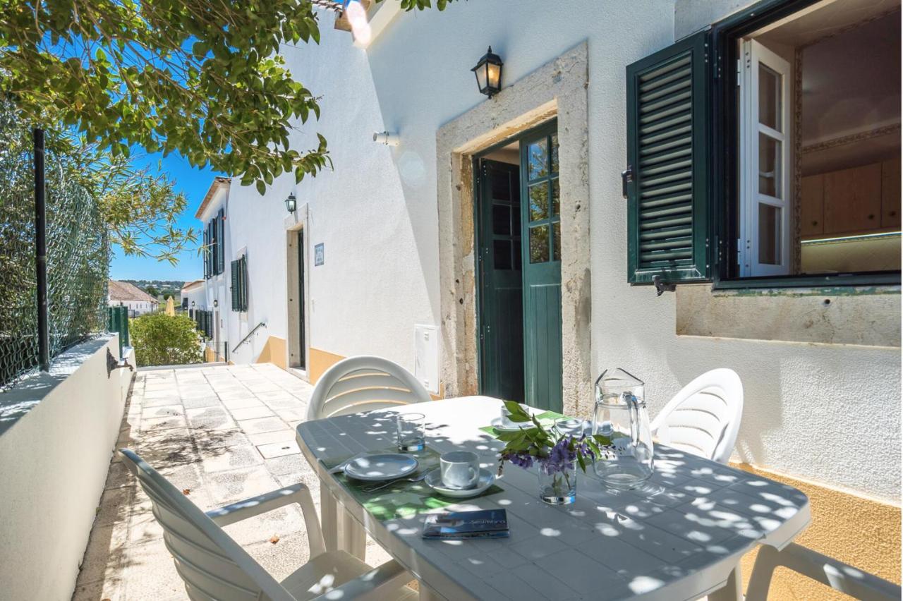 Villa (6 Adults)