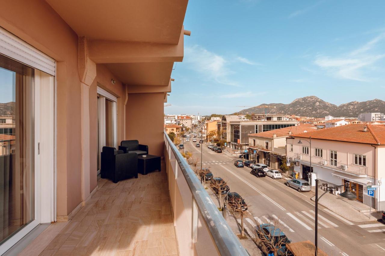 VIEW SKYLINE STAY, Central Comfort Olbia - Ferienwohnung
