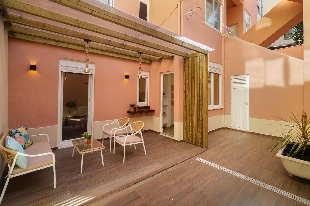 WHome Hideaway Family Apartment - B&B Lisbona