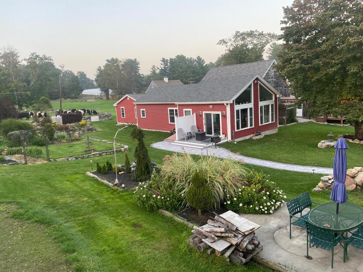 Zen-Designed Guest Suite with PRIVATE 2-mile Trail Loop - B&B Uxbridge