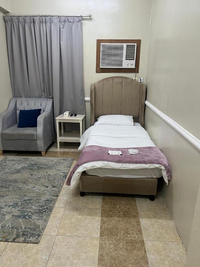 Economy Single Room