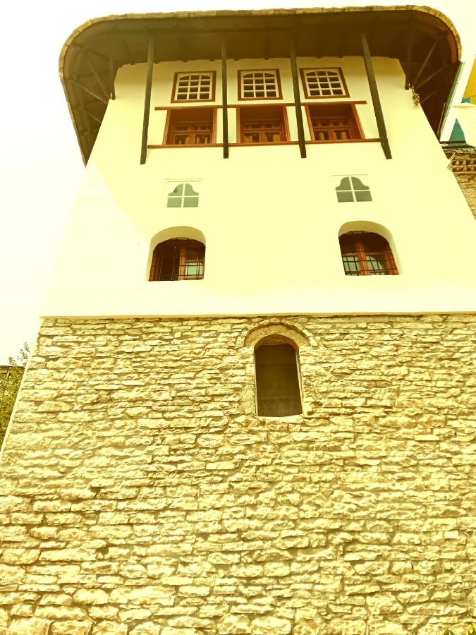 House H Çela - B&B Gjirokastër