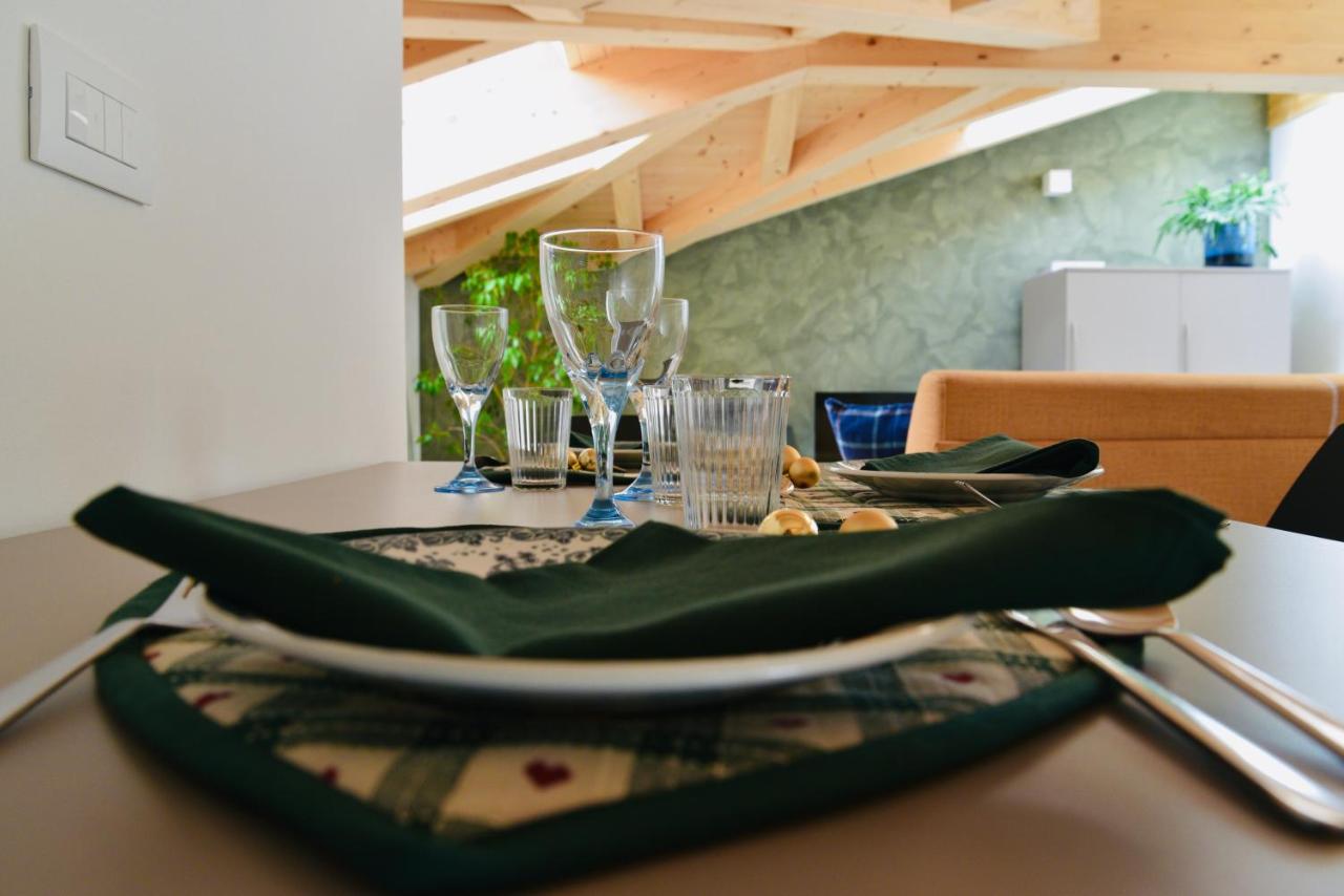 Nine Rooms Apartment - Ferienwohnung Trient