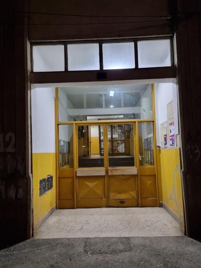 Mocartov kutak - Šarmantan dvosoban stan u širem centru Niša - B&B