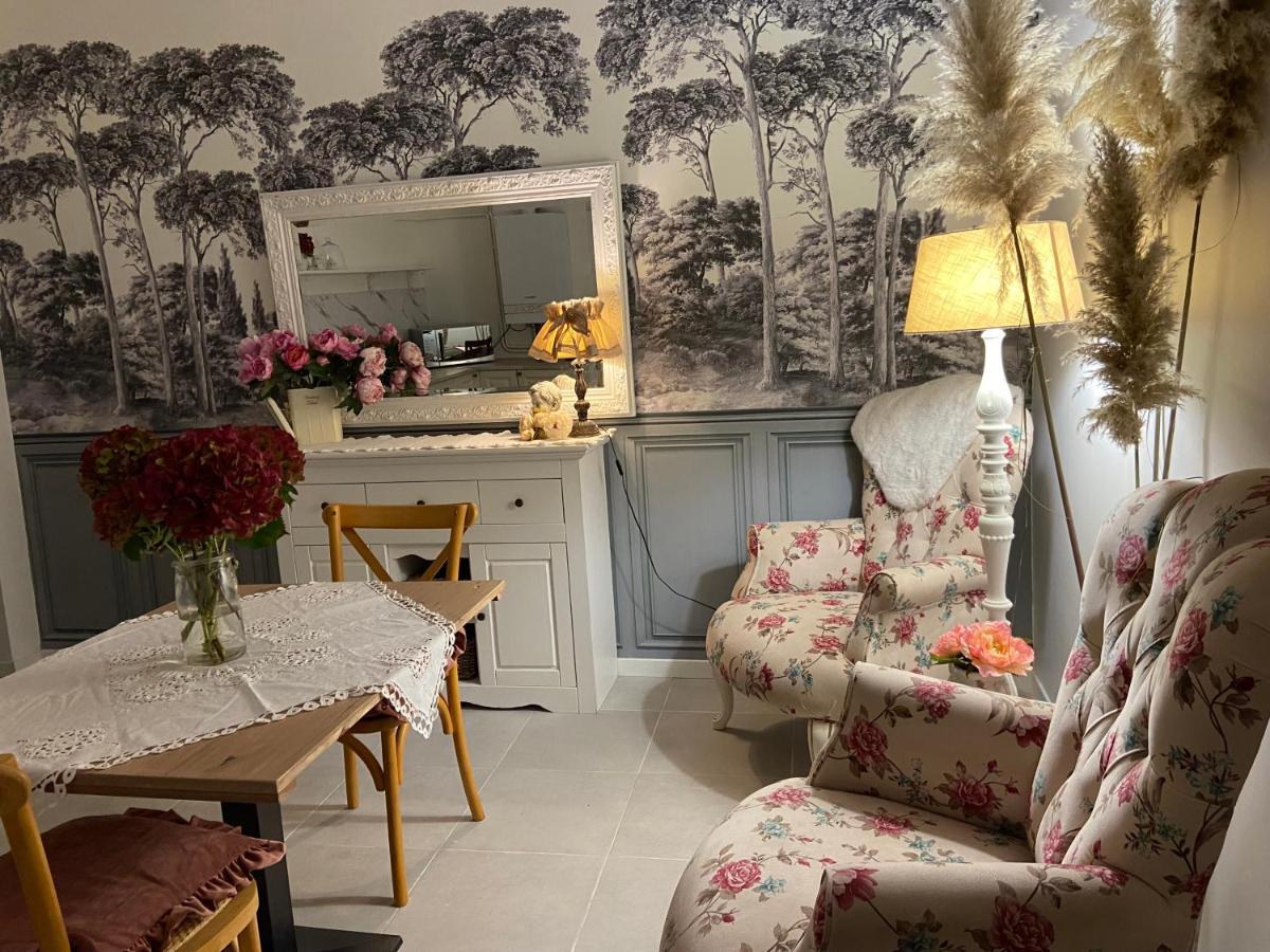 La petite maison - B&B Solesmes