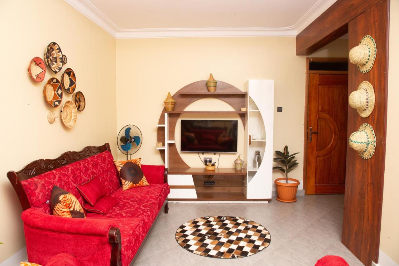 Two-Bedroom Apartment with Mountain View