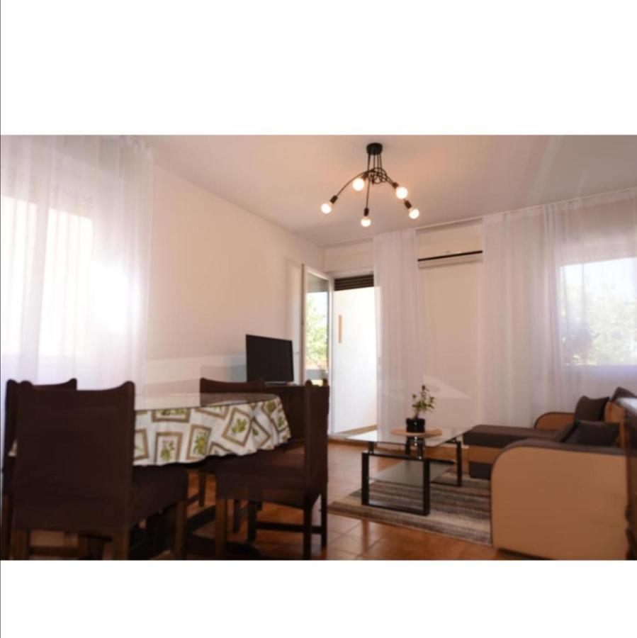 Apartment Veki - B&B Dugi Rat