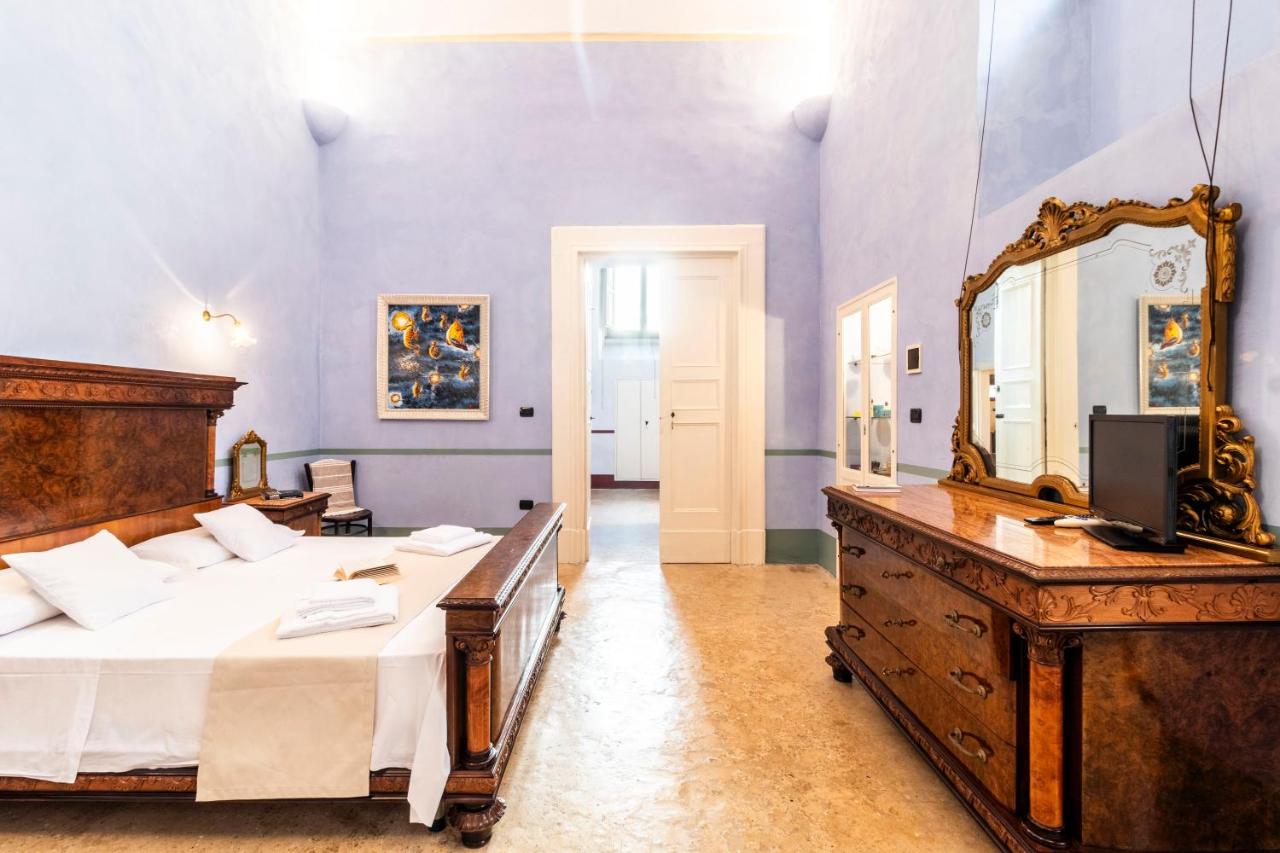 Doppelzimmer mit eigenem externen Bad