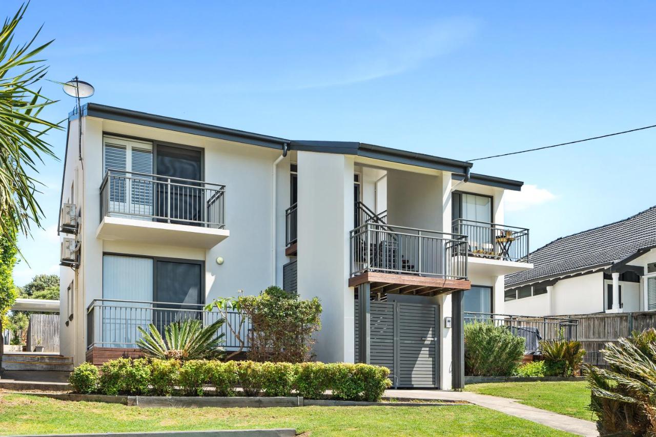 The Cliff - Walk to Bar Beach and Merewether - B&B