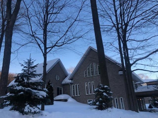 Cottage apartments at Lake Huron - B&B Midland