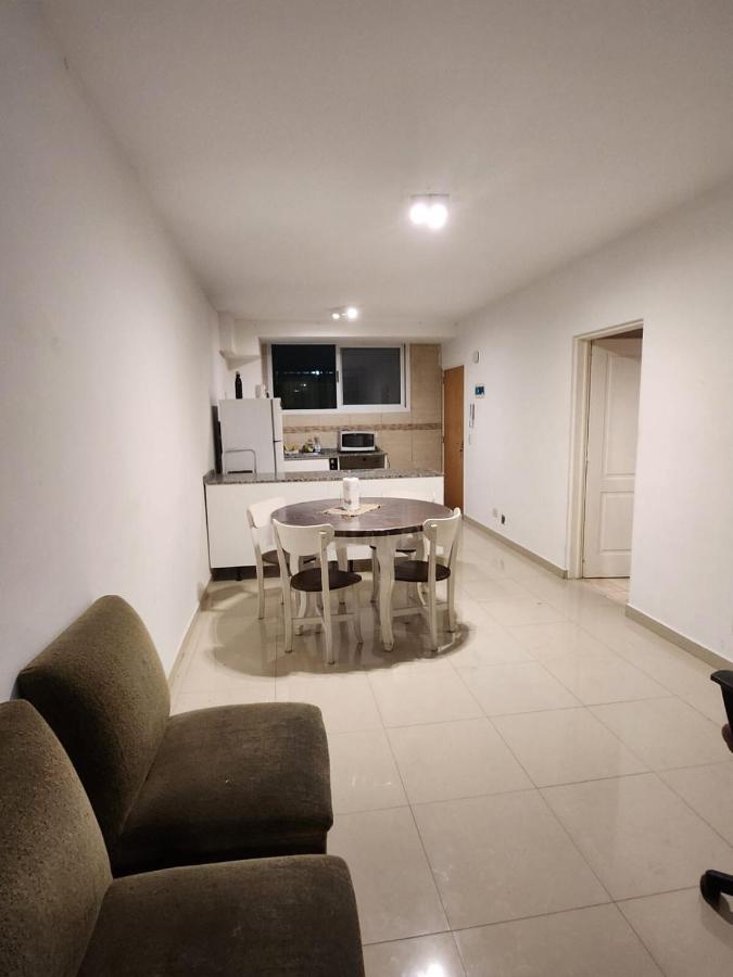 Departamento en CABA , Monte Castro - Chambres d’hôtes