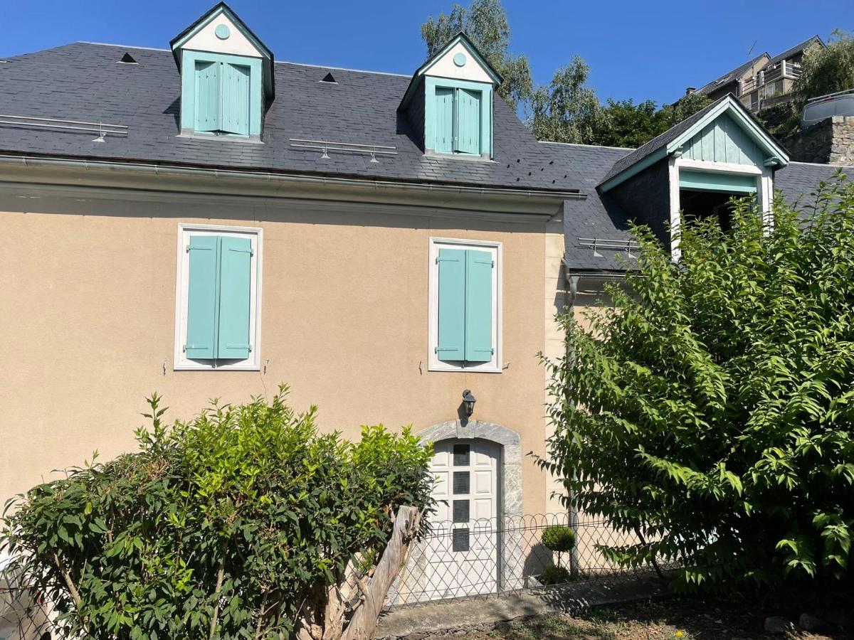 Chambre Suite entrée indépendante à Luz - Ferienwohnung Esquièze-Sère