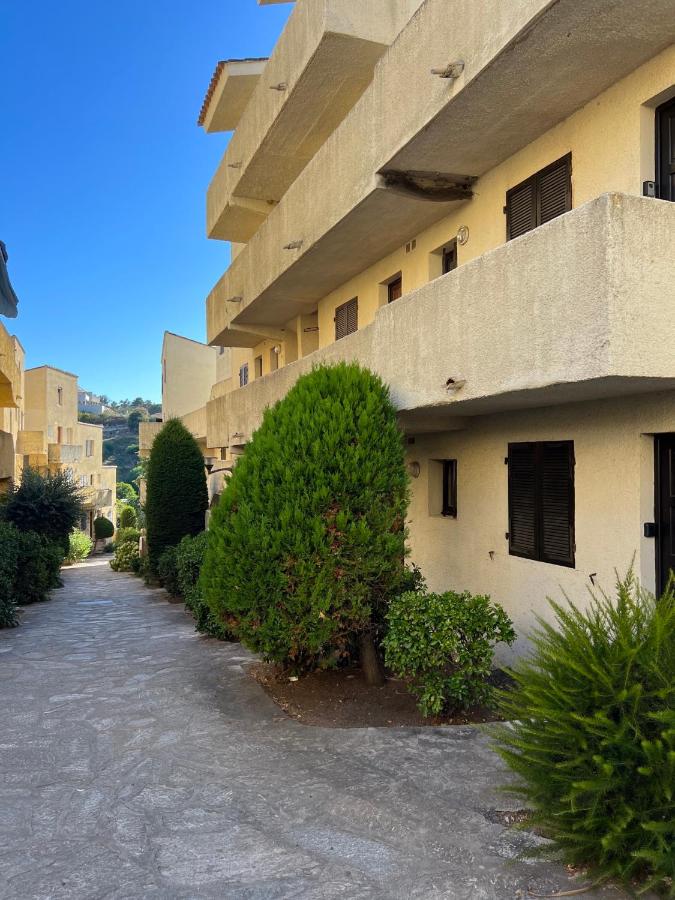 Bella Vista 4, T2 vue mer, piscine, climatisé Porticcio - B&B Porticcio