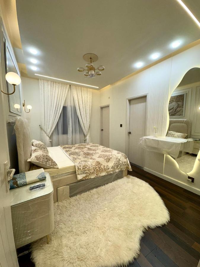 Appartamento con 3 Camere da Letto