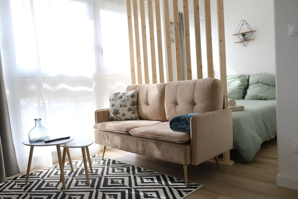 Le Pixie Modern studio Easy airport access - Bed and Breakfast