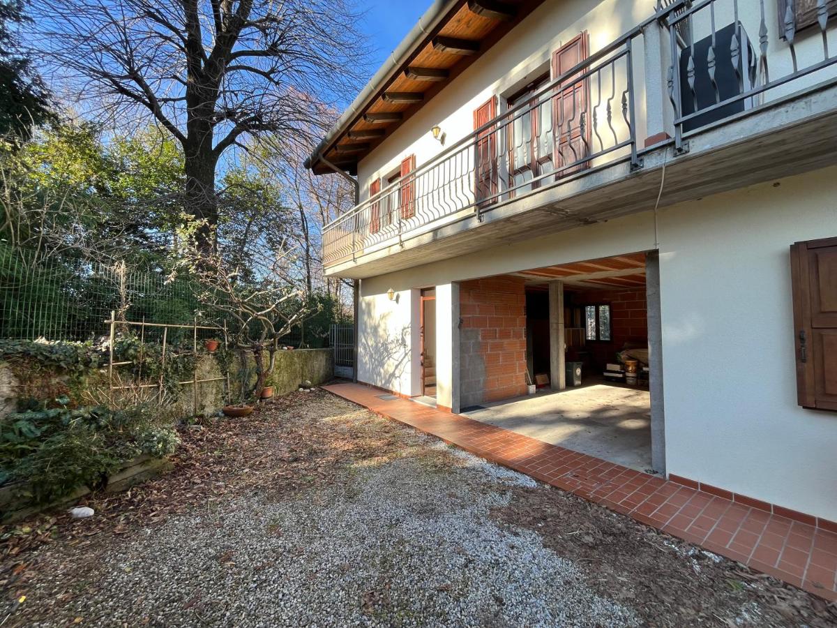 Intero appartamento tranquillo e immerso nel verde - B&B Tricesimo