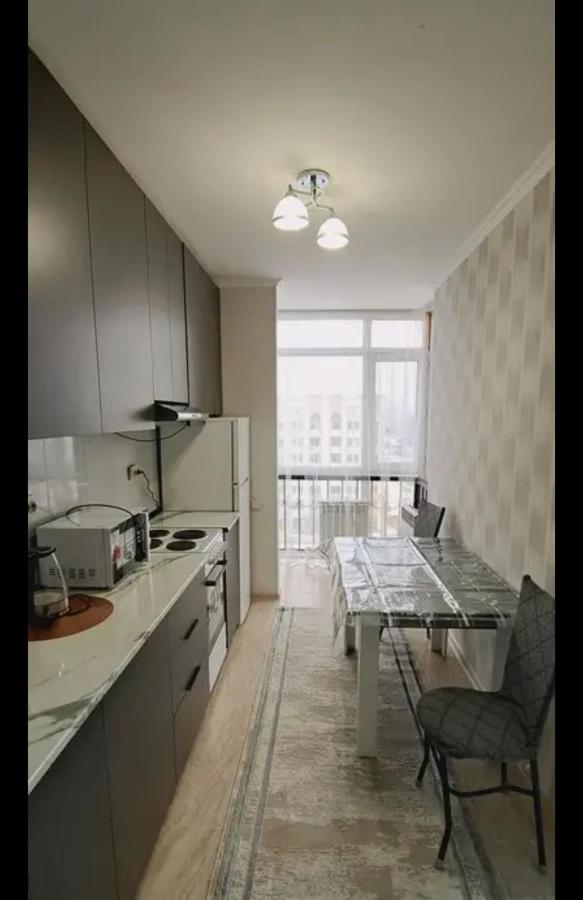 1 комнатная квартира 11 улица дом 31-2 - Chambres d'hôtes Türkistan