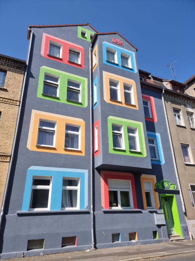 MeisterWerk Apartments - Buntes Haus - B&B