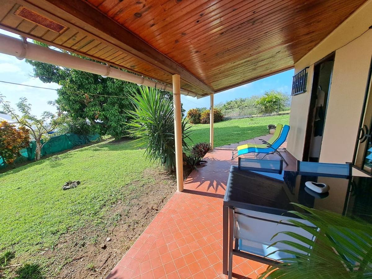 Ti' Chalet 2 pers Nord Caraïbes - B&B Le Carbet