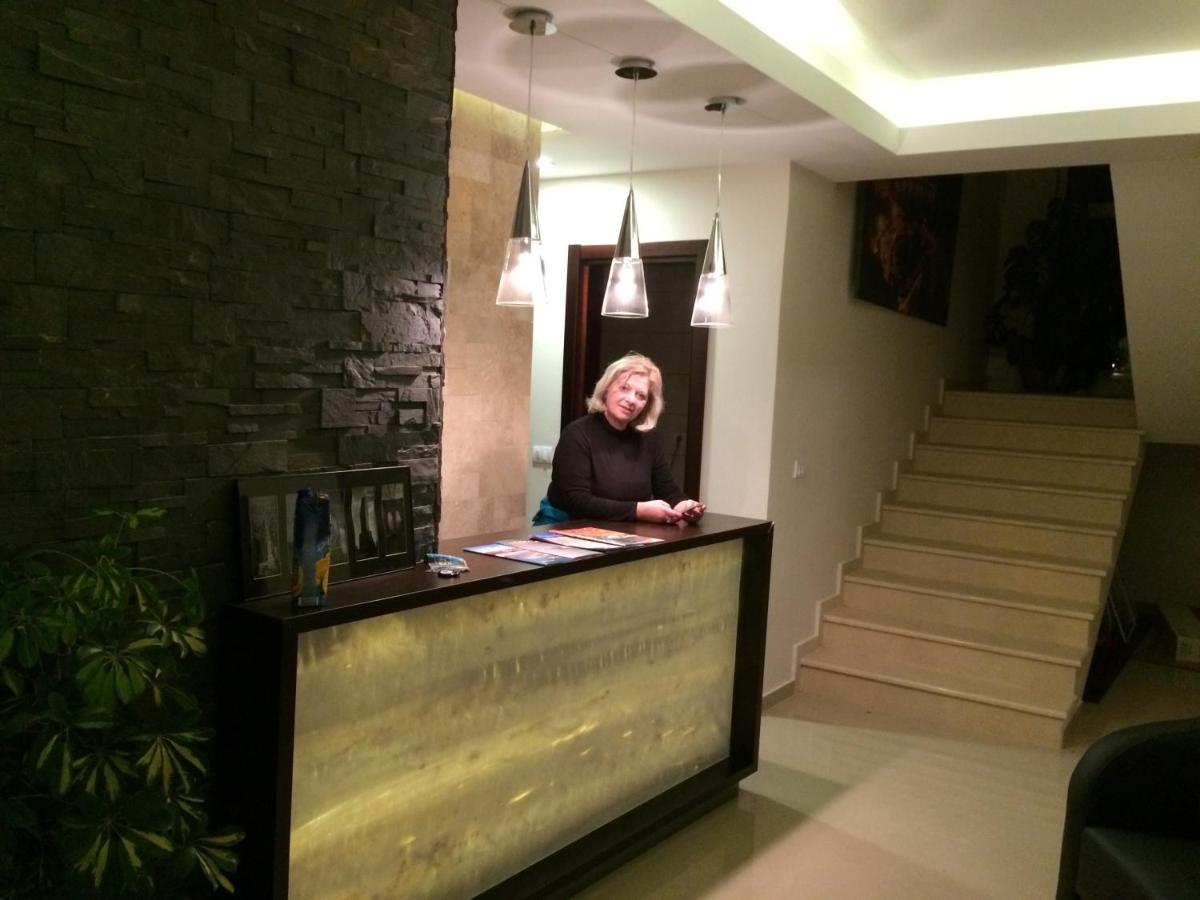 Apartments Amira - Bed and Breakfast Ulcinj