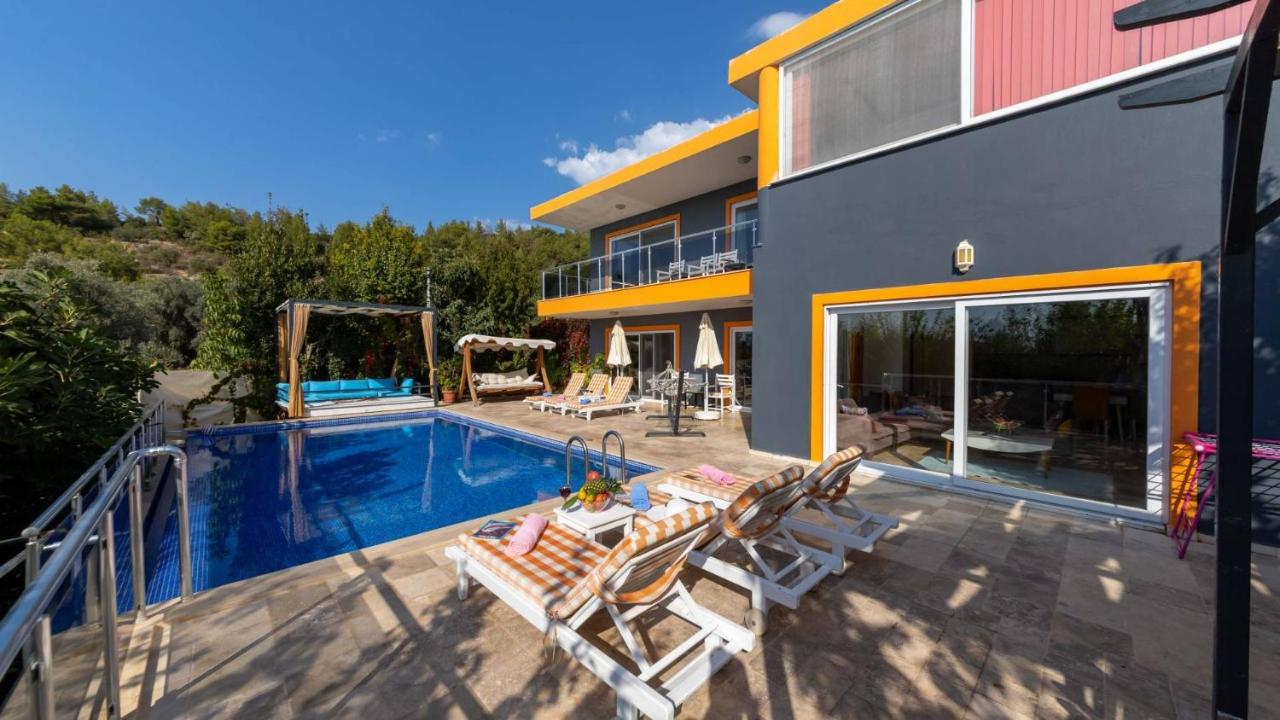 Islamlar Village 3 Bedroom Villa - B&B Kalkan