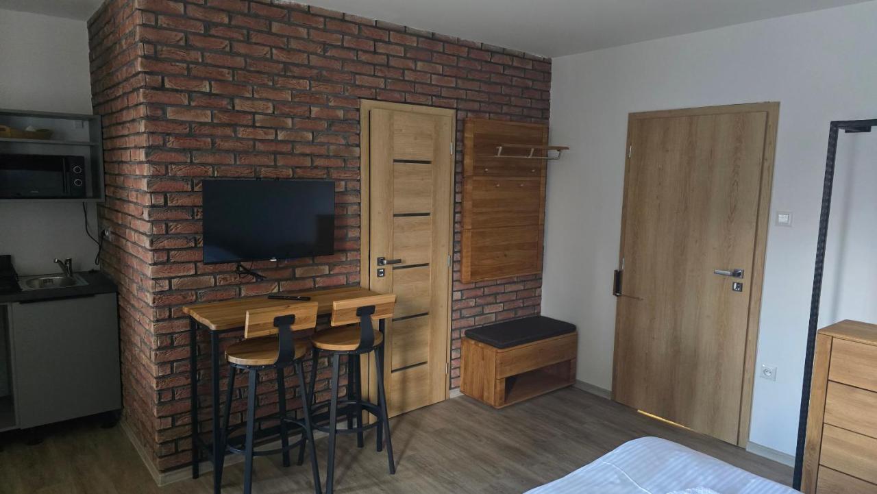 Deluxe Double Studio