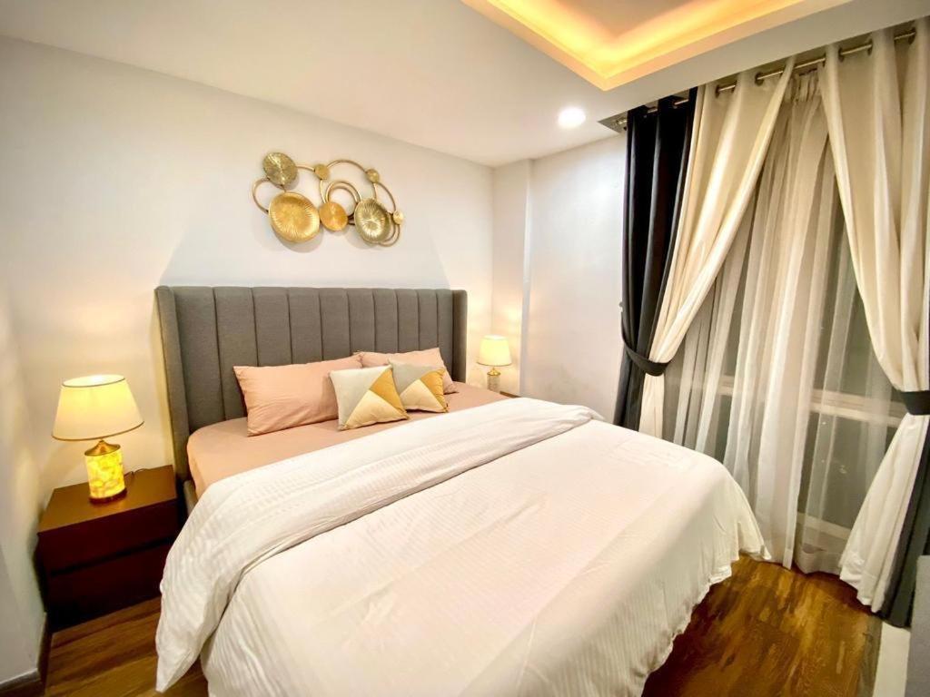 Apartamento con balcón