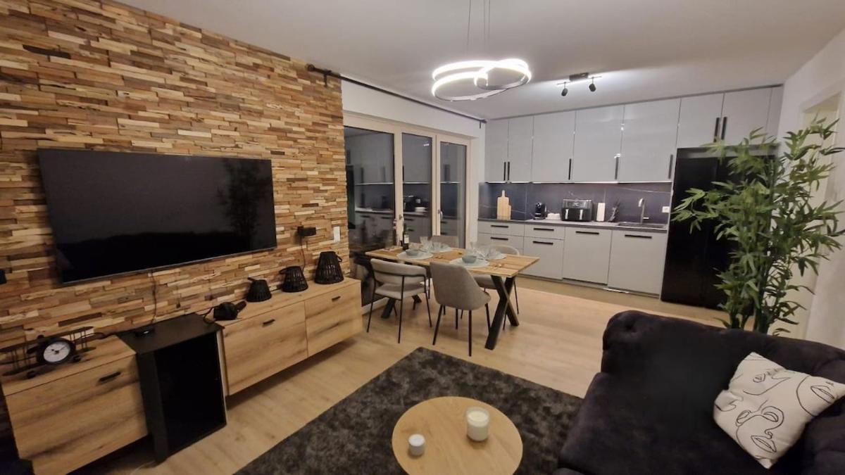 Apartment Grey am See mit Zugang - B&B