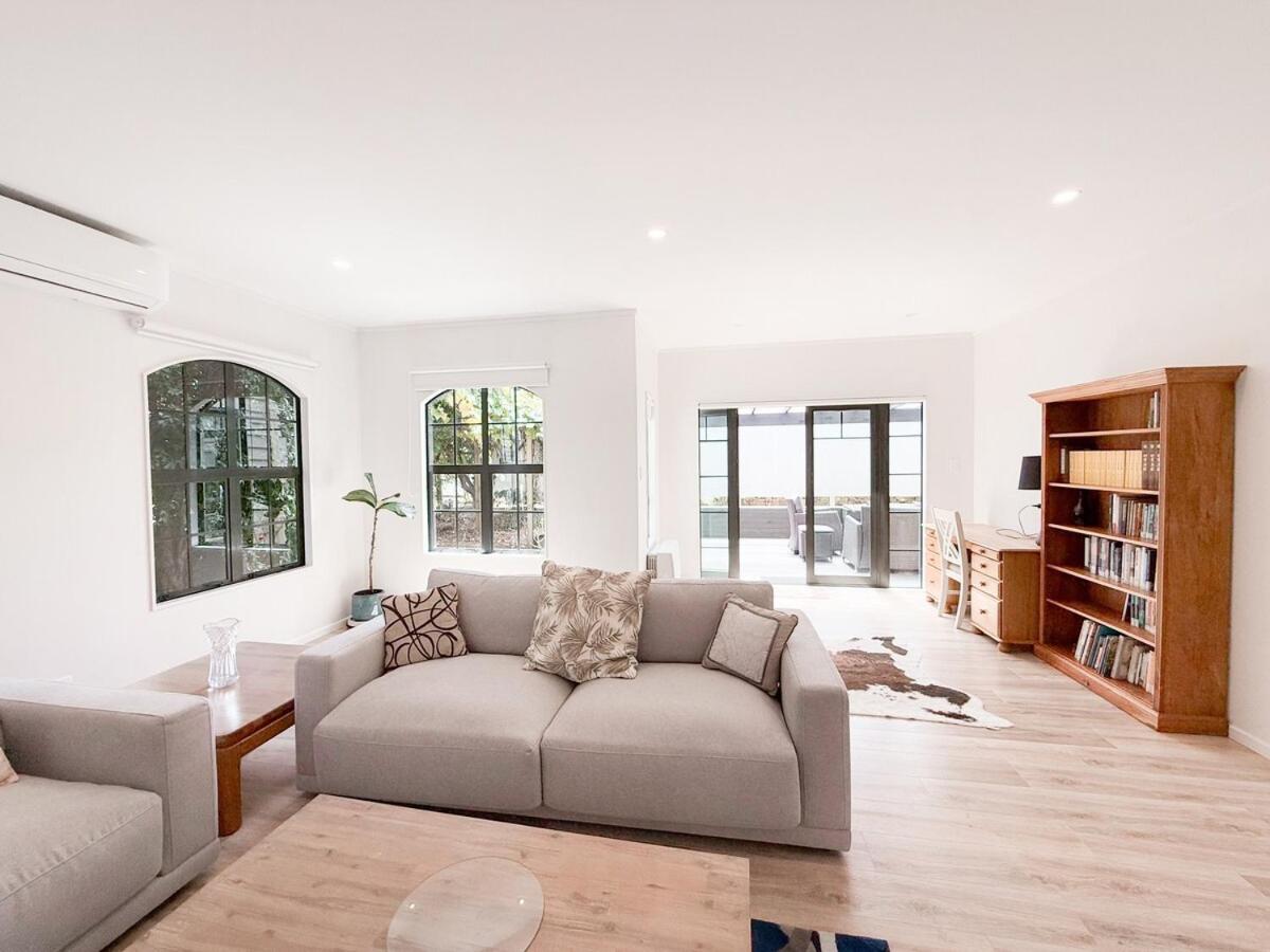 Sky Stars Serene Haven Villa at Mt Eden - B&B Auckland